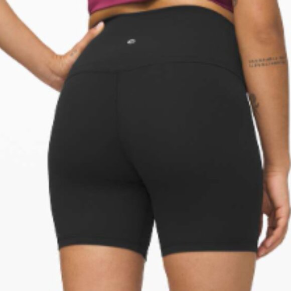 (6347) LULULEMON Align Short *6" Black (Second Release) Sz 6 **FLAW - Picture 4 of 6